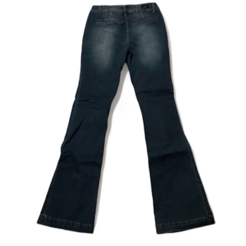 Earl Ladies Denim Flare Jeans With Flat Back Pockets Size 6 EUC